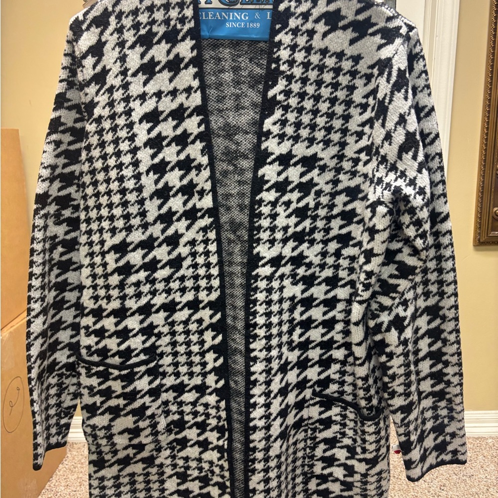 Nine West Womens Sz L Sweater Open-Front Jacket Coatigan Pockets Black White